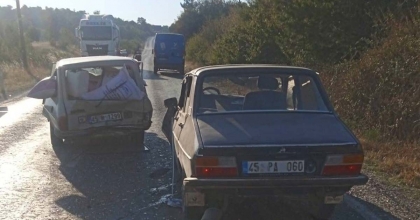 GÖRDES’TE TRAFİK KAZASI: 4 YARALI