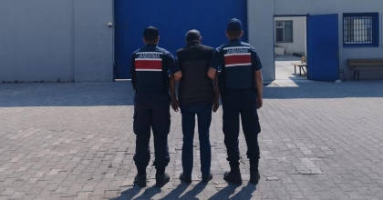 HAPİS CEZASIYLA ARANAN ŞAHSI JANDARMA YAKALADI  