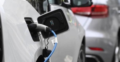 HİBRİT VE PLUG-IN ARAÇLARA SERVİS ŞARTI