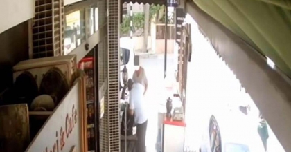 İZMİR'DEKİ BORÇ CİNAYETİ KAMERADA
