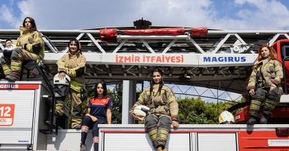 İZMİR'İN KADIN ATEŞ SAVAŞÇILARI 24 SAAT GÖREVE HAZIR