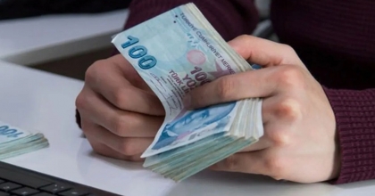 KAMUNUN DÖVİZ AÇIĞI SON 3 YILIN EN DÜŞÜK SEVİYESİNDE