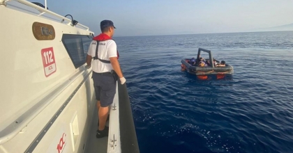 KUŞADASI’NDA 5 DÜZENSİZ GÖÇMEN YAKALANDI