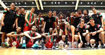 KARŞIYAKA BASKETBOL, TURNUVA ŞAMPİYONU OLDU