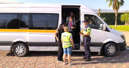 MANİSA'DA 22 ARAÇ TRAFİKTEN MEN EDİLDİ