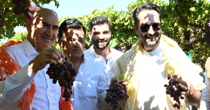 MANİSA'DA YAKLAŞIK 40 BİN AİLE GEÇİMİNİ BAĞCILIKTAN SAĞLIYOR