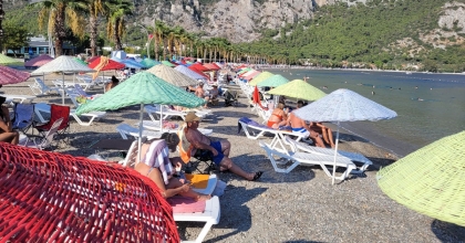 MİLAS PLAJLARINDA EYLÜL YOĞUNLUĞU YAŞANDI