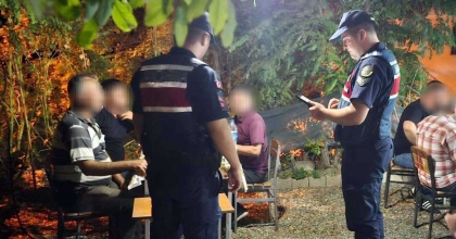NAZİLLİ’DE RUHSATSIZ ALKOL SATIŞI