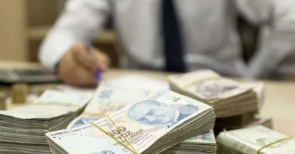 ÖZEL BANKALAR TİCARİ KREDİLERDE FREN YAPTI