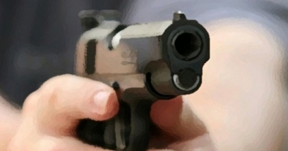 ŞÜPHELİ ŞAHIS POLİSİN DİKKATİNDEN KAÇAMADI