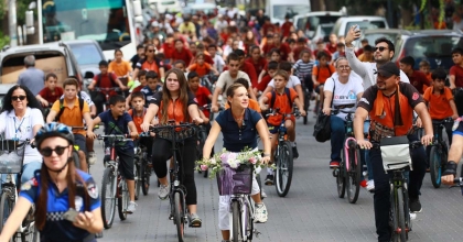 SELÇUKLULAR CUMHURİYET İÇİN PEDAL ÇEVİRDİ