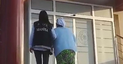 ZEHİR TACİRİ YAŞLI KADIN TUTUKLANDI