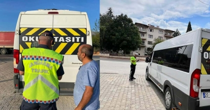 OKUL SERVİSLERİ DENETLENDİ  