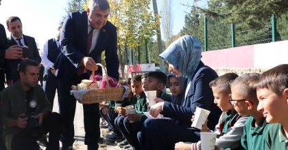 AFYONKARAHİSAR’DA GELENEKTEN GELECEĞE, SAĞLIKLI NESİLLERE PROJESİ