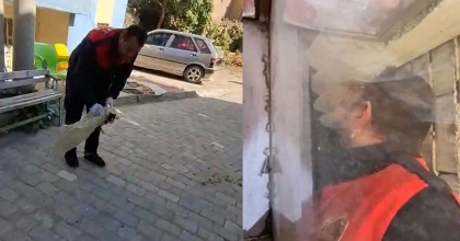 APARTMAN BOŞLUĞUNA DÜŞEN YAVRU KEDİYİ İTFAİYE KURTARDI