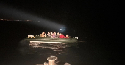 AYDIN’DA 12 DÜZENSİZ GÖÇMEN YAKALANDI  