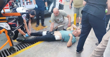 AYDIN'DA BIÇAKLI KAVGA: 1 YARALI