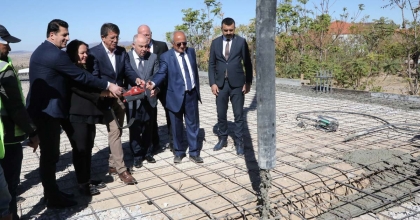 BAKLAN’A İŞ MERKEZİ VE KAPALI SPOR SALONU