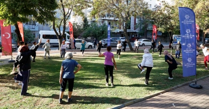 BAŞKAN ÇERÇİOĞLU AYDINLILARI SAĞLIKLI HAYAT İLE BULUŞTURUYOR