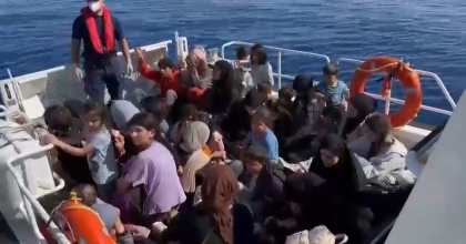 BODRUM'DA 93 DÜZENSİZ GÖÇMEN YAKALANDI: 3 GÖZALTI