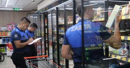 BOZDOĞAN'DA MARKETLER DENETLENDİ