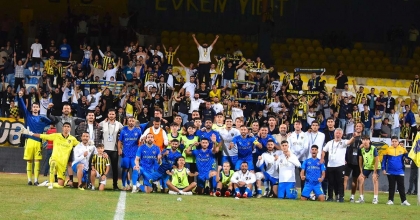 BUCASPOR 1928, ZİRVEYE OYNUYOR