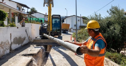 ÇEŞME’NİN 30 YILLIK SU SORUNUNU KÖKTEN ÇÖZÜLÜYOR
