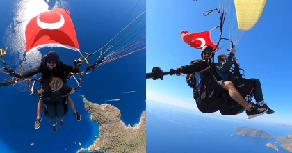 CUMHURİYET BAYRAMINI GÖKYÜZÜNDE TÜRK BAYRAĞI AÇARAK KUTLADILAR