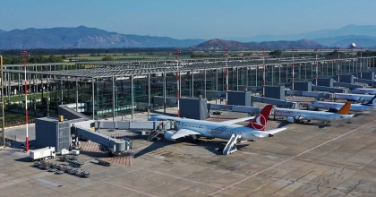 DALAMAN HAVALİMANI 9 AYDA 4 MİLYON YOLCUYA HİZMET VERDİ