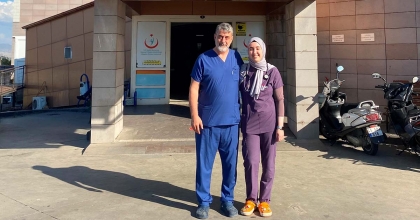 SAĞLIK PERSONELİ BABASIYLA AYNI HASTANEDE GÖREVE BAŞLADI