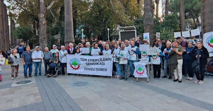 EMEKLİLER BU KEZ ORMANLAR İÇİN TOPLANDI