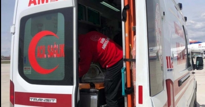 HEMZEMİN GEÇİTTE KAZA 4 YARALI