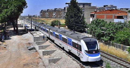 İZBAN’DA DİJİTAL İZMİRİM KART DÖNEMİ