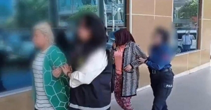 İZMİR'DE UYUŞTURUCU OPERASYON: 4 ZEHİR TACİRİ TUTUKLANDI