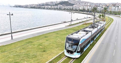 İZMİR’E ALINACAK 22 TRAMVAY ARACI İÇİN İHALE YAPILDI
