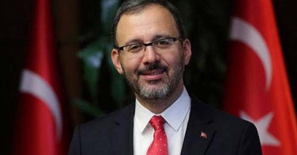 KASAPOĞLU YENİ ANAYASANIN KAÇINILMAZ OLDUĞU SÖYLEDİ