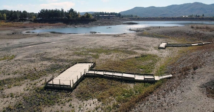 KURAKLIĞIN VURDUĞU ULA GÖLETİ KURUMAK ÜZERE