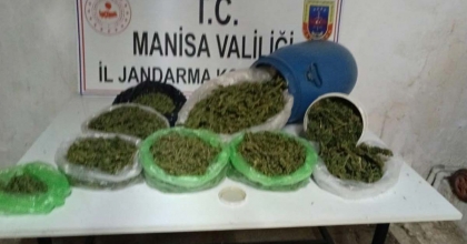MANİSA'DA JANDARMA EKİPLERİ UYUŞTURUCUYA GEÇİT VERMEDİ