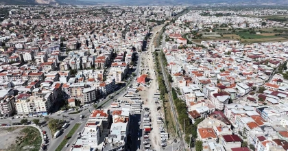 TRAFİĞE NEFES ALDIRACAK YOLDA ÇALIŞMALAR SÜRÜYOR