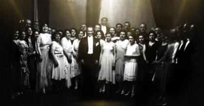 ÖNCÜ KADINLAR SERGİSİ MERKEZEFENDİ’DE