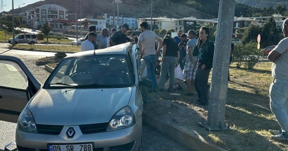 SÖKE’DE TRAFİK KAZASI: 1 ÖLÜ, 3 YARALI