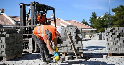 TÜRKMEN MAHALLESİ 3 BİN METREKARE YOL KAZANACAK