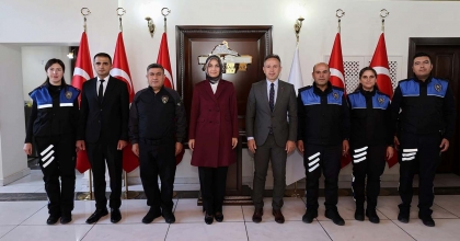  VALİ YİĞİTBAŞI, TOPLUM DESTEKLİ POLİSLERLE SOSYAL PROJELERİ GÖRÜŞTÜ