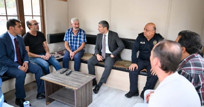 VALİ AKTAŞ TAKSİ ESNAFINI ZİYARET ETTİ  