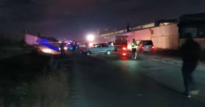 3 ARACIN KARIŞTIĞI ZİNCİRLEME KAZADA 6 KİŞİ YARALANDI
