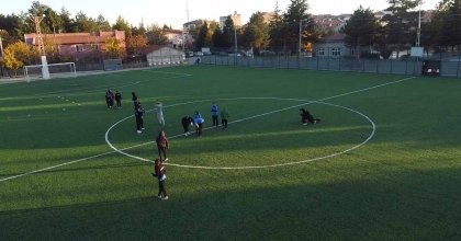 A MİLLİ KADIN KRİKET TAKIMI AFYONKARAHİSAR’DA KAMPA GİRDİ