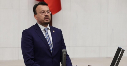 ARPACI’DAN BAKAN YUMAKLI’YA ZOR SORULAR