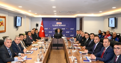 UŞAK'TA KIŞ MEVSİMİ TRAFİK TEDBİRLERİ GÖZDEN GEÇİRİLDİ