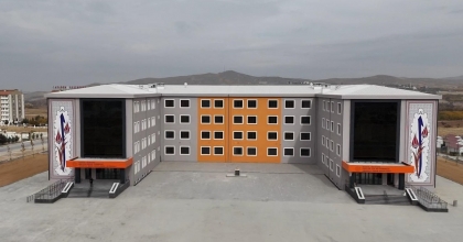 DÜNYA REKORU ADAYI DEV ÇİNİ