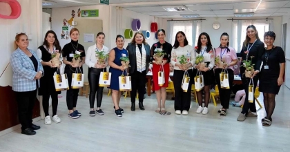 BAŞKAN GENÇAY ÖĞRETMENLERİ UNUTMADI